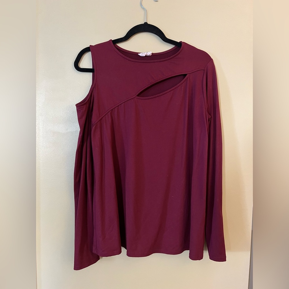 M 143 Story Crimson/Maroon Cut out Long sleeve